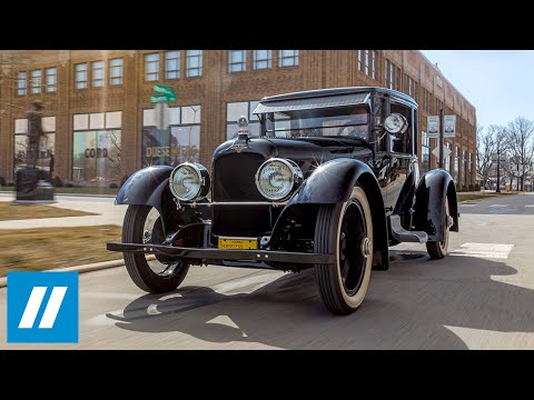 The Castle Duesenberg: Luxury Legend - A History of the First Passenger Duesenberg