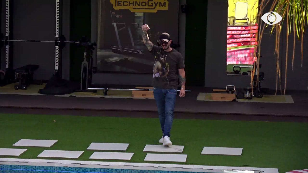 Vendoset mesazhi zanor i Donaldit, mes lotësh Romeo: Të dua vëlla