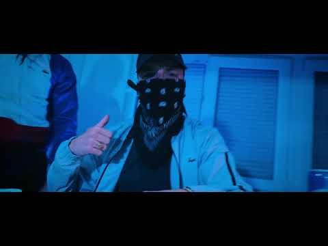 SENIOR feat. DINERO - MULTIKRIMINELL