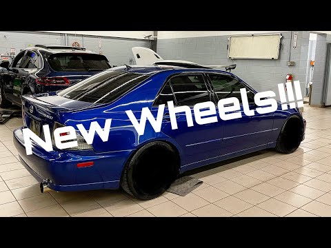 New Wheels for the IS300!