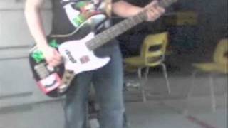Blowin' in the wind - me first and the gimme gimmes Bass cover