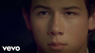 Jonas Brothers - Burnin' Up (Official Music Video)