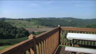 preview picture of video 'Buena Vista Todd NC New River Vacation Cabin Rental'