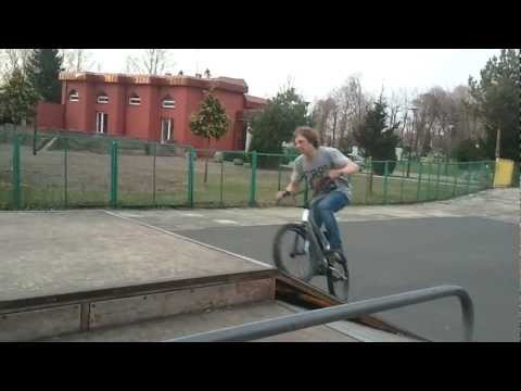 video-2012-04-11-18-56-45.mp4