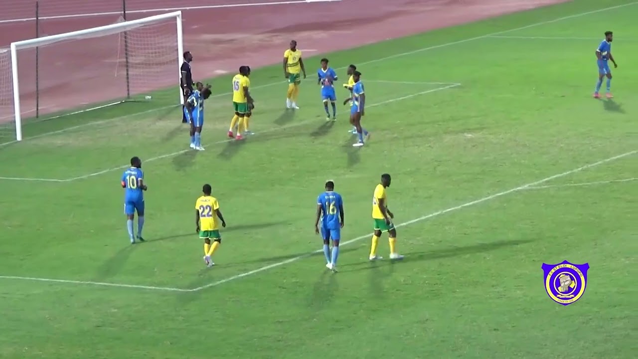 Football/Vidéo : FC St Eloi Lupopo 3 Vs 1 Rwanda , match amical (Résumé Match )