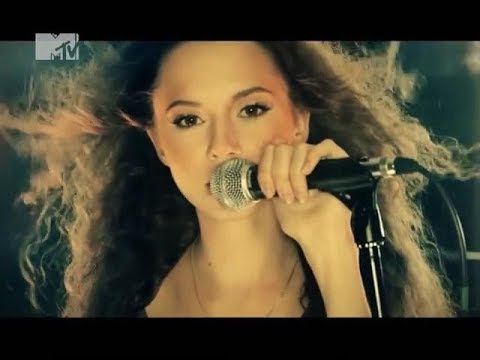 Аня Гуричева и группа Школа - Зачем тебе такой красивый