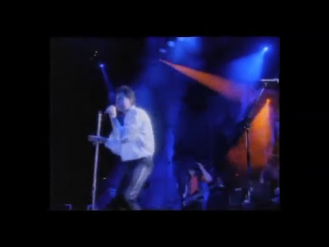 Videoclip de Rhythm Rude Girl — The Angels