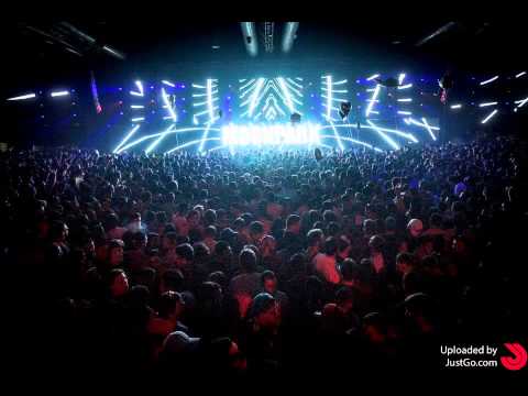 Hernan Cattaneo  Live @ Moonpark (Buenos Aires)   06 06 2015