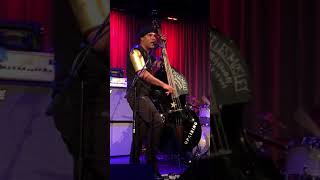 Miles Mosley - Young Lion (Live at Grammy Museum)