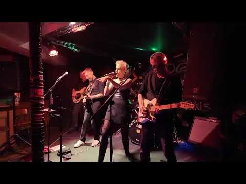 Time is running out - Muse - cover by Korus Jam