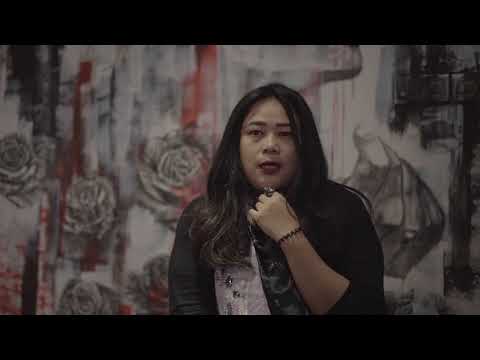 LOOKING GLASS | Episode 2 - The Couture | When Fashion and Art collide.