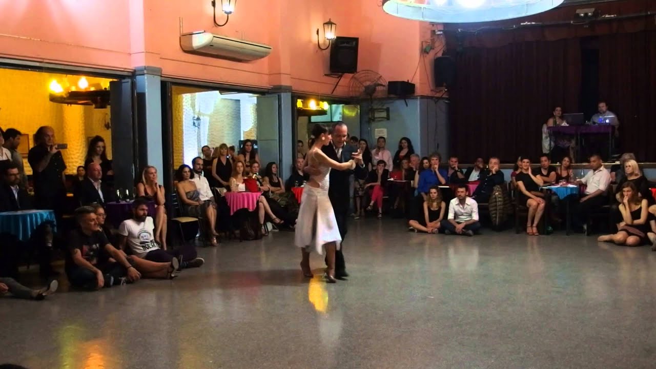 Video thumbnail for LORENA ERMOCIDA y PANCHO MARTÍNEZ PEY en Viva La Pepa Milonga 1 Nov 2015 (3/3)