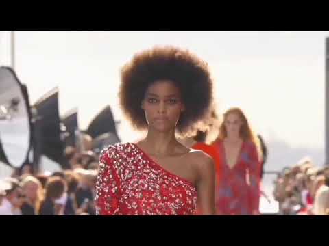 Blesnya Minher for Dundas x Revolve SS 2022 New York Fashion Week september 8, 2021.