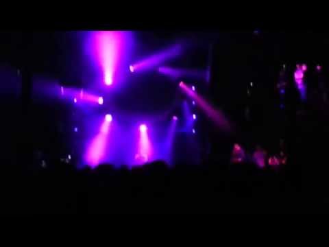 Juicy M Knife Party Intro SaSaZu Praha 17.10.2014