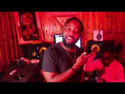 Yuwi Yuwi - Slick Kid ft Nikotina KF (Studio Performance)