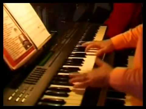 Artash Asatryan Im Axpers and Hayi Achker 2011