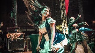 MC Pocahontas canta QUER MAIS ao vivo Pela Primeira vez em Brasília DF