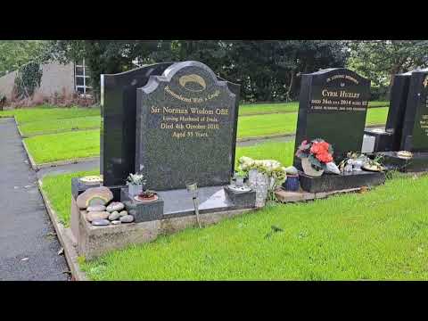 Famous Grave - Norman Wisdom - Comedian - Celebrity Graveyard