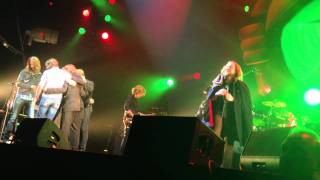 I&#39;ll Be Home For Christmas - My Morning Jacket w/Band of Horses