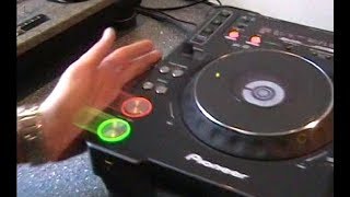 Video thumbnail for Pioneer CDJ-1000MK3 Demo Video by DJResource