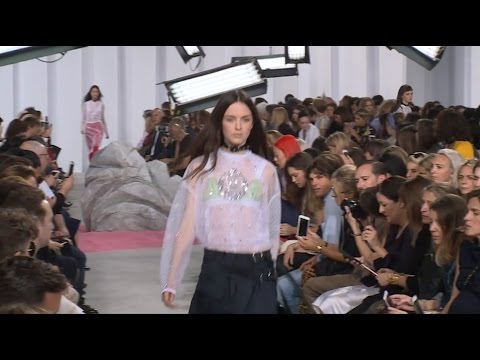 Carven Collection SpringSummer 2017 in Paris Fashion Week