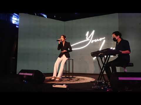YANA (Shalma Eliana) performs her latest English song debut, Your Loss