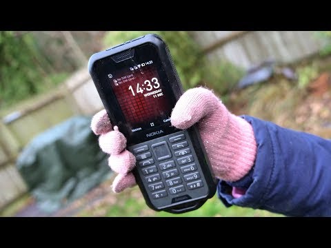 Nokia 800 Tough vs 4-Year-Old | Tough Enough?
