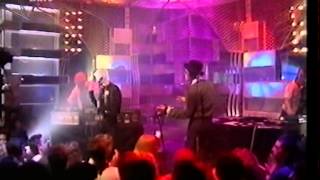 Yazz : Doctorin The House -Top Of The Pops - 2/ '88.