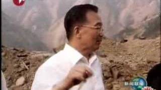 Re: [問卦] 中央：堰塞湖重機具就進不去！