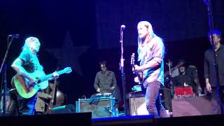 Willie Nelson Rainy Day Blues - Lukas - Micah - 12/29/2018 - Austin Texas - LIVE