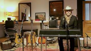 Howe Gelb - "Old Chunk of Coal" - Morehouse Barbershop Sessions