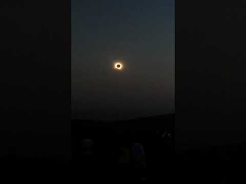 Timelapse video shows total solar eclipse in Spain