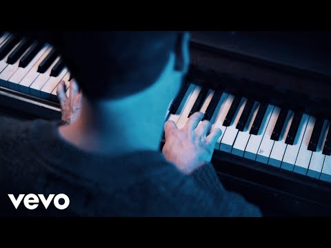 Gomey - Take It Hard On Me (Official Video)