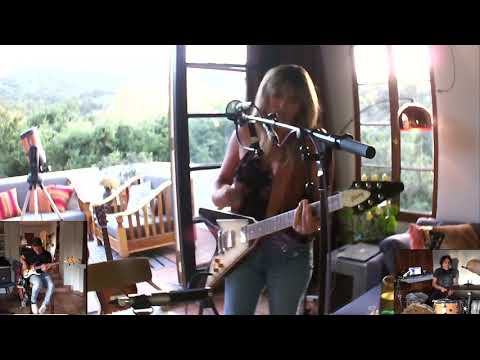 Grace Potter – “Whole Lotta Love” (Led Zeppelin) Monday Night Twilight Hour (5.4.20)