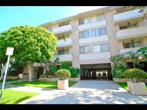 Royal Wetherly Apartments- One and Two Bedroom Apartments in Beverly Hills, California