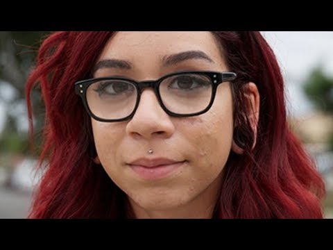 download lagu mp3 mp4 Catfish Mentiras En La Red, download lagu Catfish Mentiras En La Red gratis, unduh video klip Catfish Mentiras En La Red