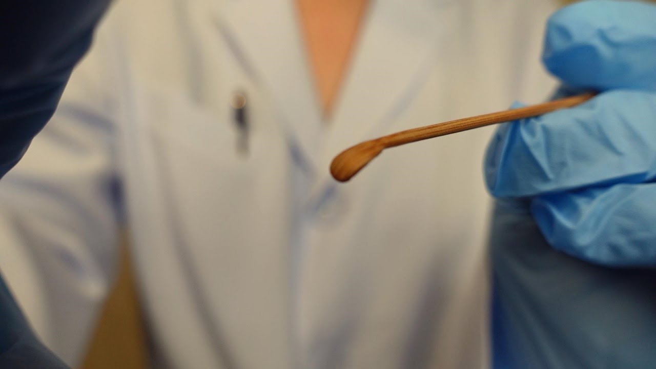 【ASMR】乾燥した耳垢をゴリゴリ掻き出す鼓膜耳かきと耳鏡検査 (No Talking)