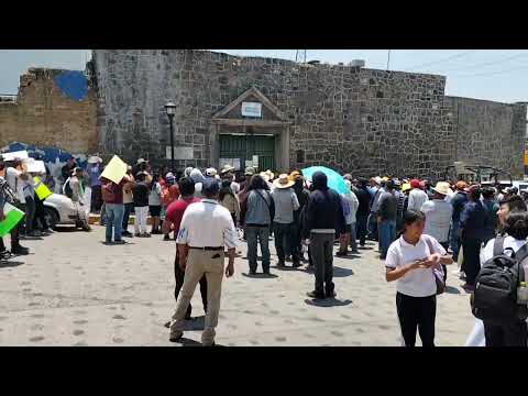 Pobladores de Alpanocan retienen a edil de Tochimilco; buscan evitar cargos tras disturbios