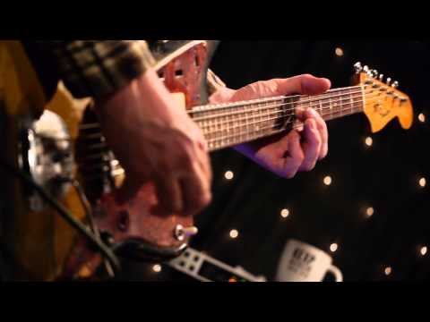 Chelsea Light Moving - Peach Pecan (Live on KEXP)