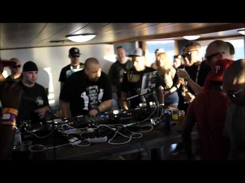 Metalheadz Boat Party @ Outlook 2012 - D Bridge - Metropolis - To Shape The Future Remix