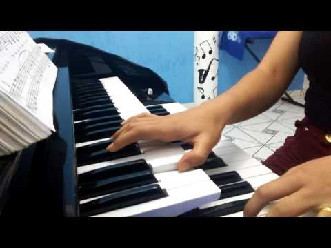 Hino 367 "Ao que vive para sempre"(Hinário 5 CCB)