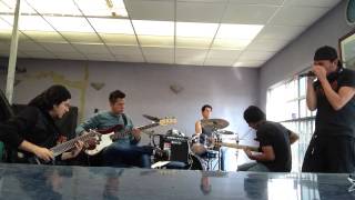 The reaper waits (ensayo)