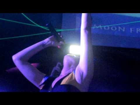 Full Moon Party B-Club feat Tara McDonald / Quentin Mosimann