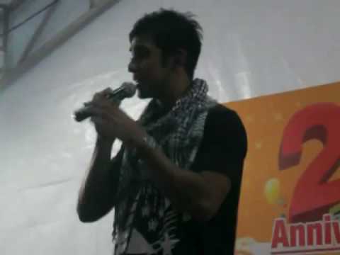 Taufik Batisah - Tiada Dua @ Courts 2nd Anni