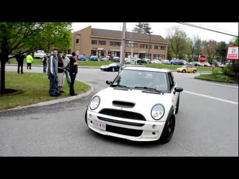 Ford Gt and Turbo Mini Cooper S pulling up to Kaizen Tuning