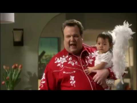 Modern Family Valentine's Day Sn1 Ep15