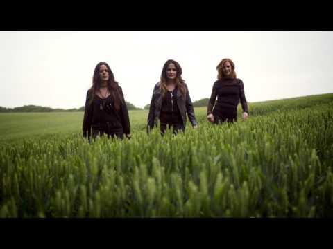 download lagu mp3 mp4 Saffyre Music, download lagu Saffyre Music gratis, unduh video klip Saffyre Music