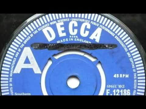 The Majority – Pretty Little Girl