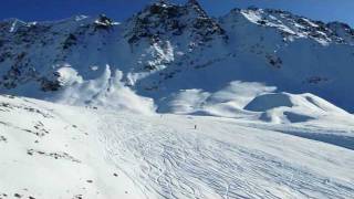 preview picture of video '29 Ottobre 2011: apertura stagione sciistica Solda'