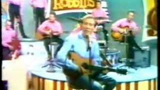 Marty Robbins Singing Roll Along Kentucky Moon